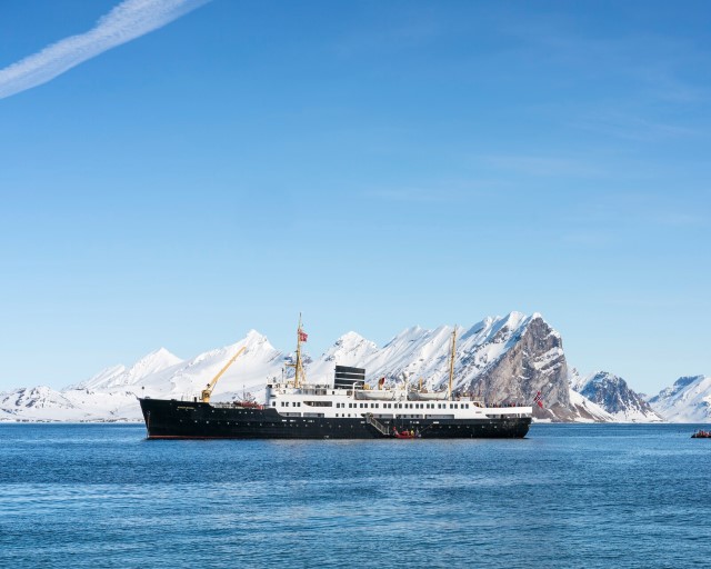 Das Hurtigruten Arktis Abenteuer