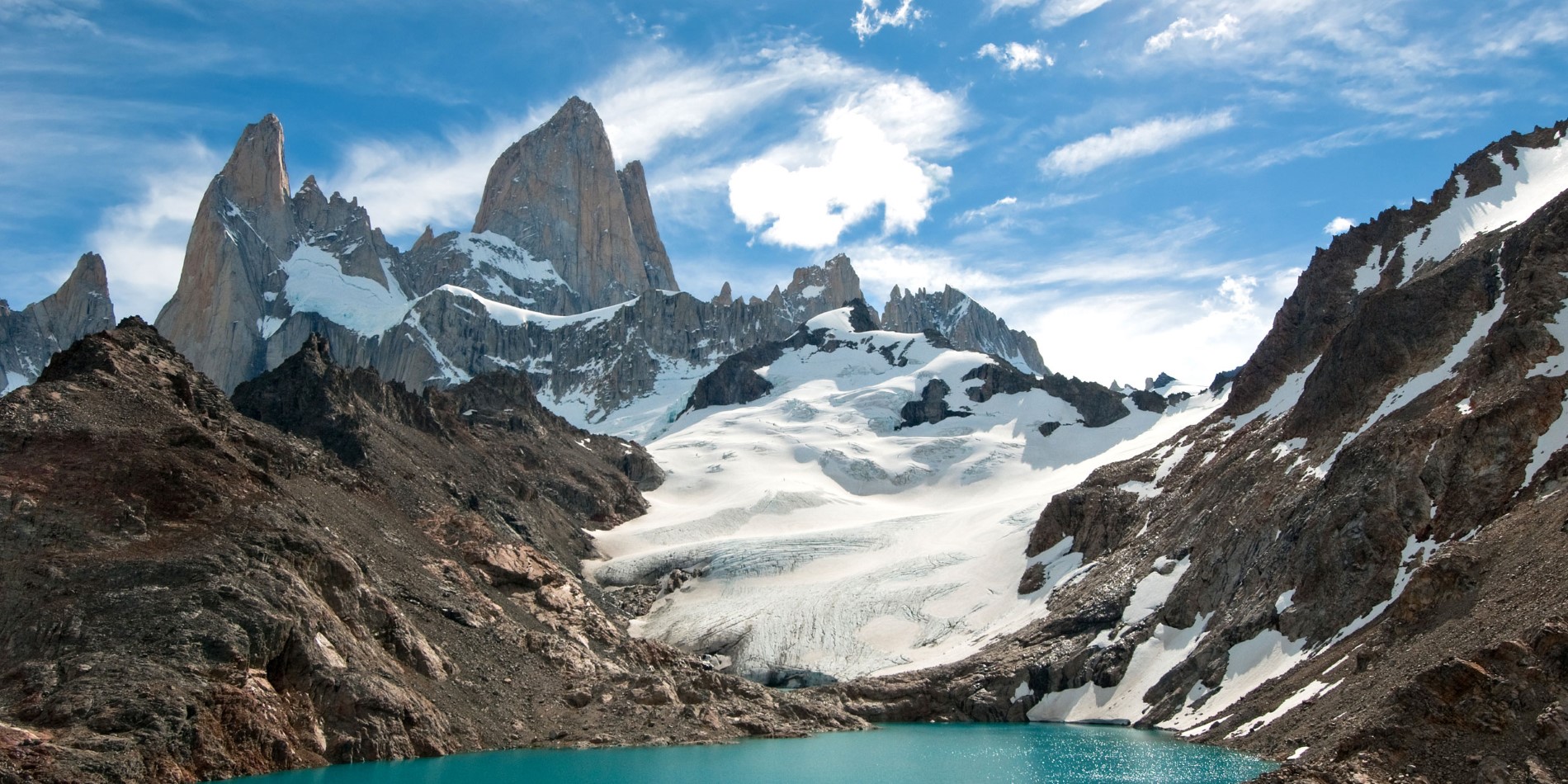 2500x1250_┬®javarman_Shutterstock_Wild-Patagonia_Fitz-Roy-Mountain-and-Laguna-de-los-Tres.jpg